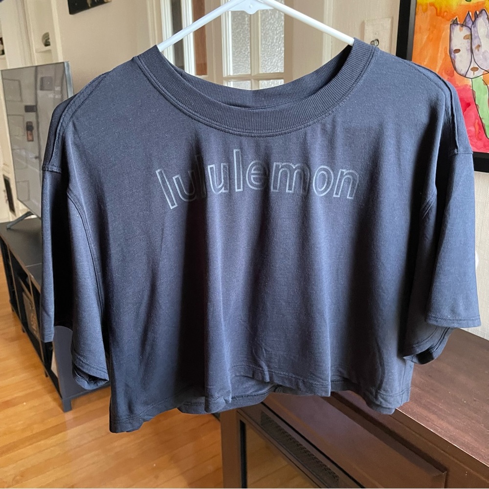 Lululemon all yours graphic crop tee
